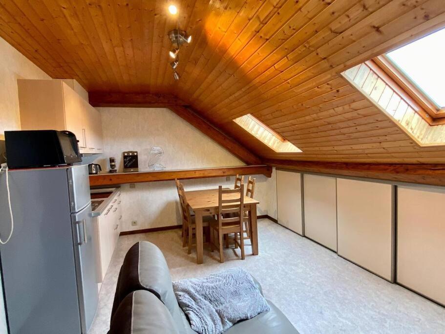 Gite 4 Personnes - Pleine Nature Morbier Exterior photo